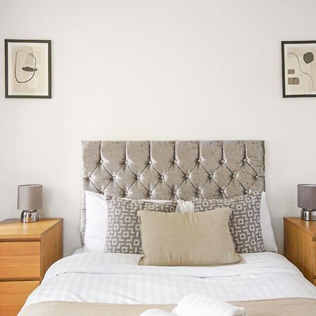 Paddington - 2Br With Balcony - Cityapartmentstay Londra Exterior foto