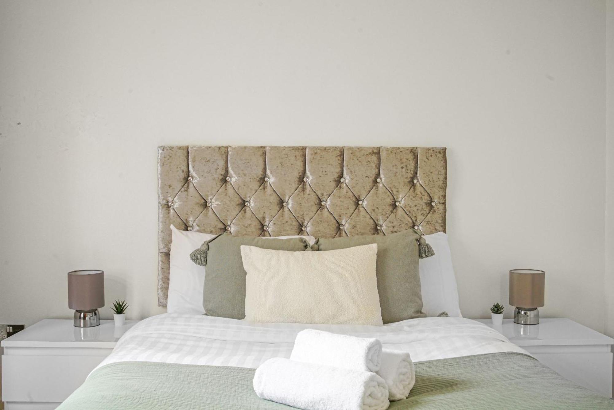 Paddington - 2Br With Balcony - Cityapartmentstay Londra Exterior foto